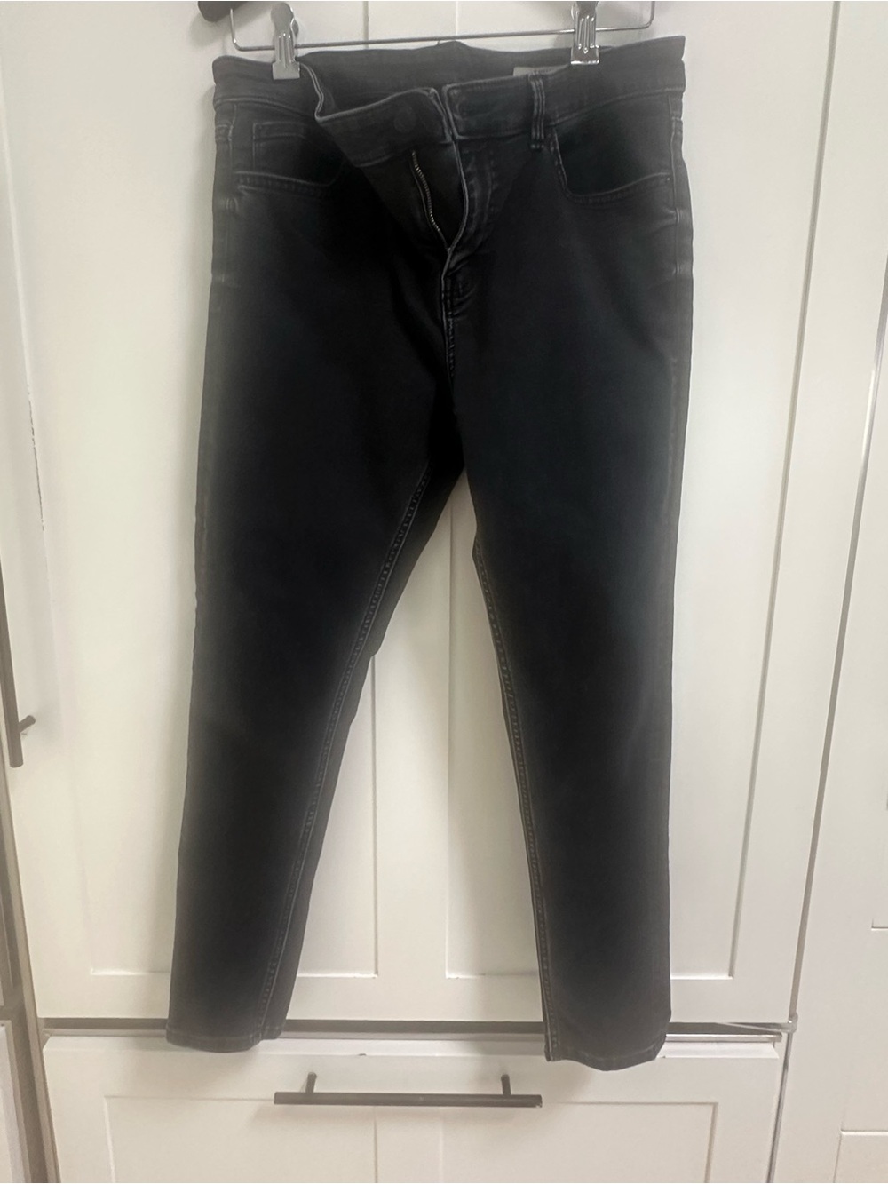 Black Skinny Jeans